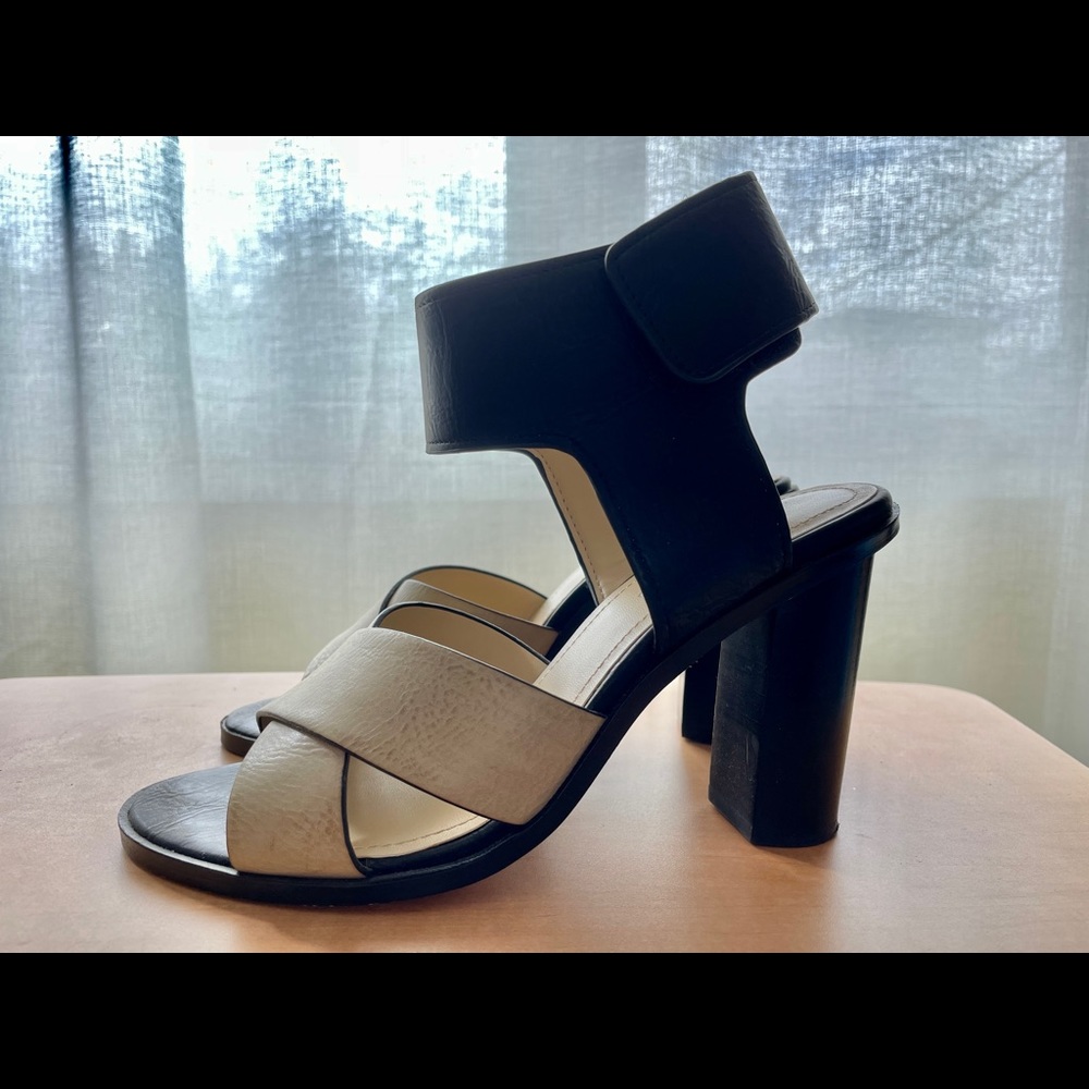 Charles Jaunt Block Sandal, Tan/Black 6.5